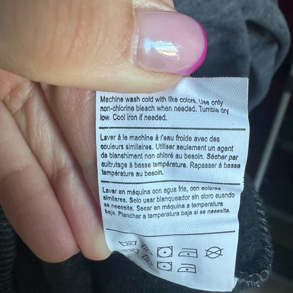 Champion Men’s Black Hoodie - XLarge - Picture 6 of 8